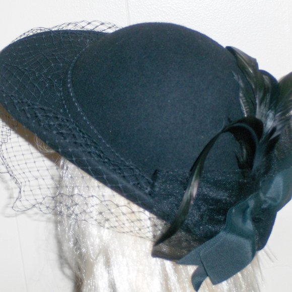 Lancaster Women's Black Hat with Feathers and Netted Felted Wool - Picture 2 of 15